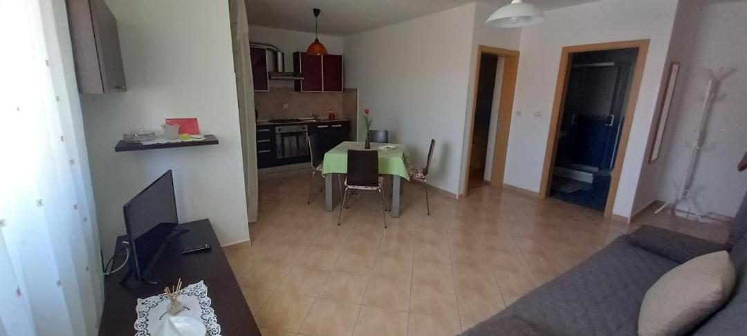 Apartments Buzleta II Fažana エクステリア 写真
