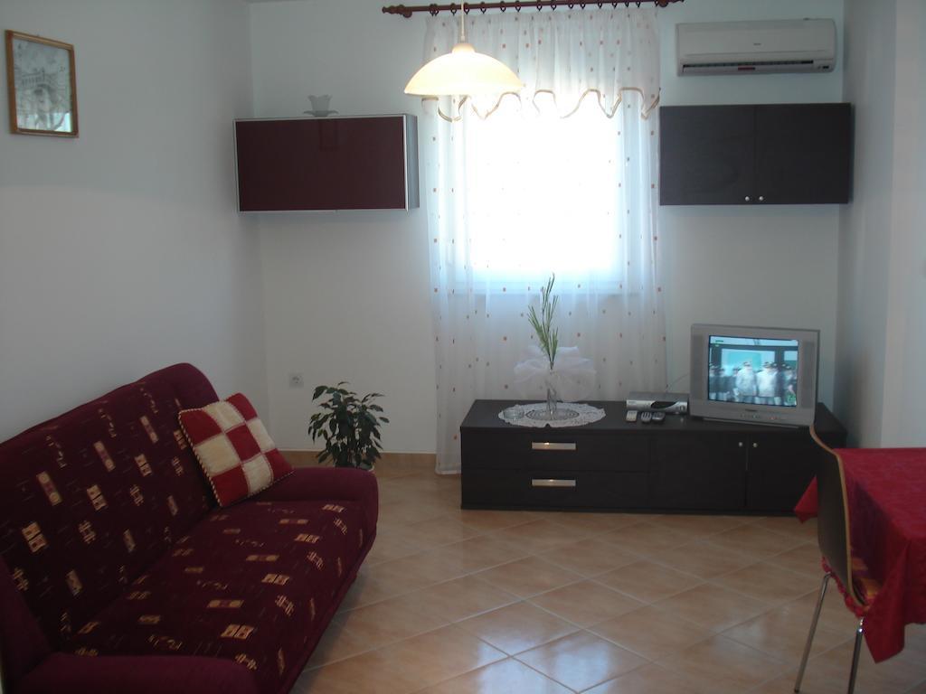 Apartments Buzleta II Fažana 部屋 写真